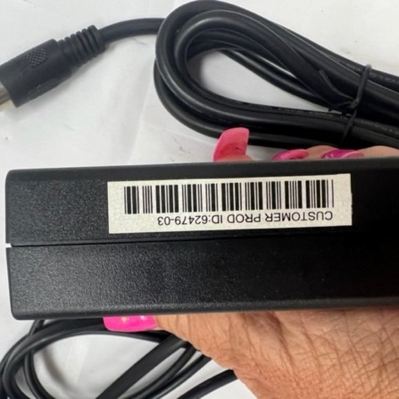 AC power adapter AD-74OU-1138 - Picture 4 of 4